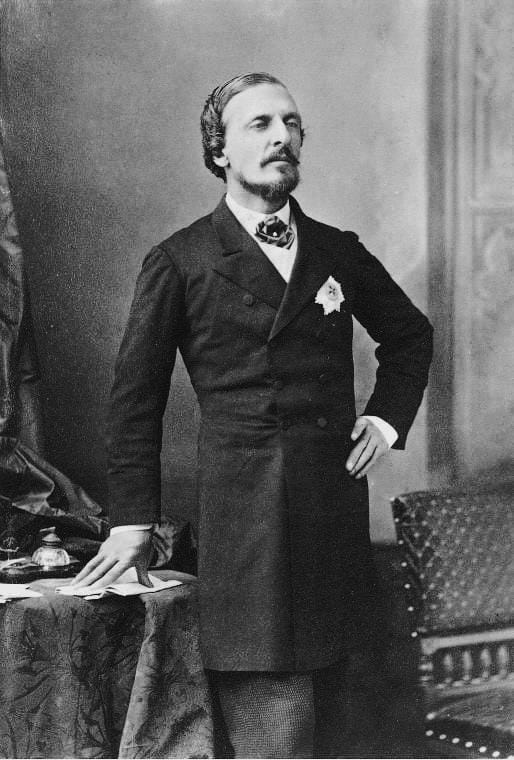 Old studio photograph of Lord Dufferin in a dark coat
