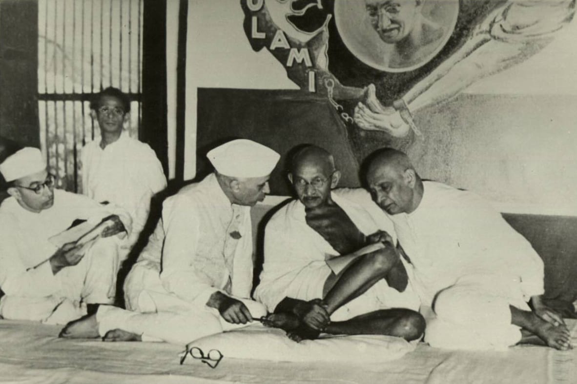 Nehru, Gandhi and Sardar Patel together at a Congress meeting in Bombay, 1946