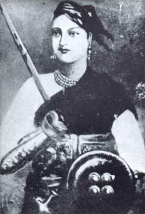 ਮੋਤੀਆਂ ਦੇ ਹਾਰ ਅਤੇ ਘੋੜਸਵਾਰ ਵਰਦੀ ਵਿੱਚ ਰਾਣੀ ਲਕਸ਼ਮੀਬਾਈ ਦੀ ਤਸਵੀਰ, ਜੋ ਉਸ ਦੀ ਸ਼ਹੀਦੀ ਤੋਂ ਬਾਅਦ ਬਣਾਈ ਗਈ