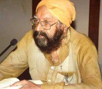 Small photograph of the writer Khushwant Singh