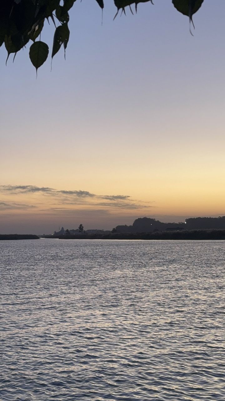 The wide Sutlej at Rupnagar at sunset
